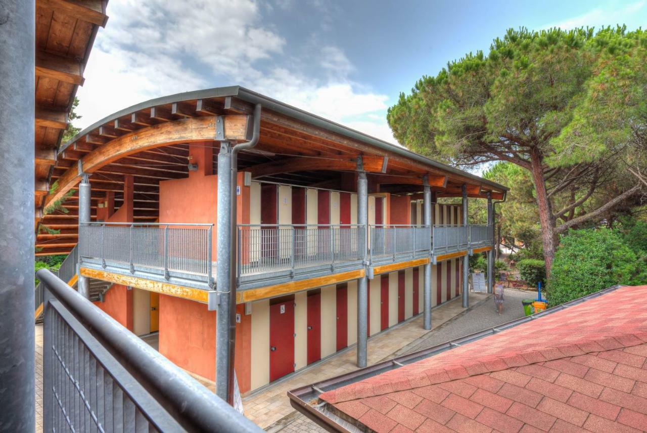 Le Esperidi Camping Ecoresort Marina Di Bibbona Εξωτερικό φωτογραφία